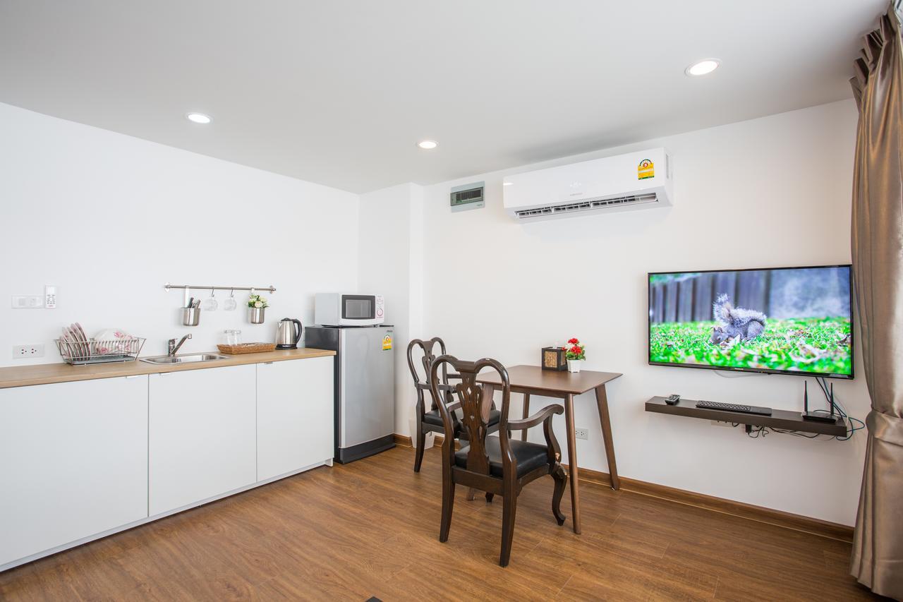 The Suites Apartment & Residence Patong Exterior photo